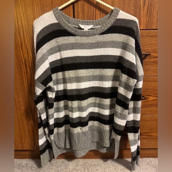 Women’s Time and Tru Black and Gray Striped Sweater - Picture 1 of 2
